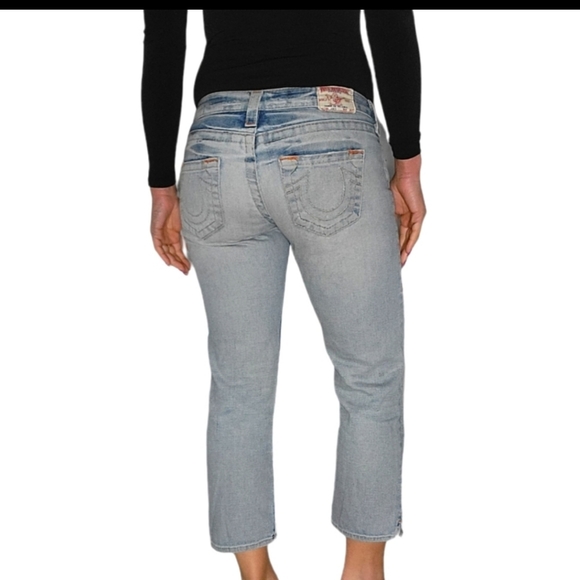 TrueReligion Cropped Jeans - Picture 4 of 5